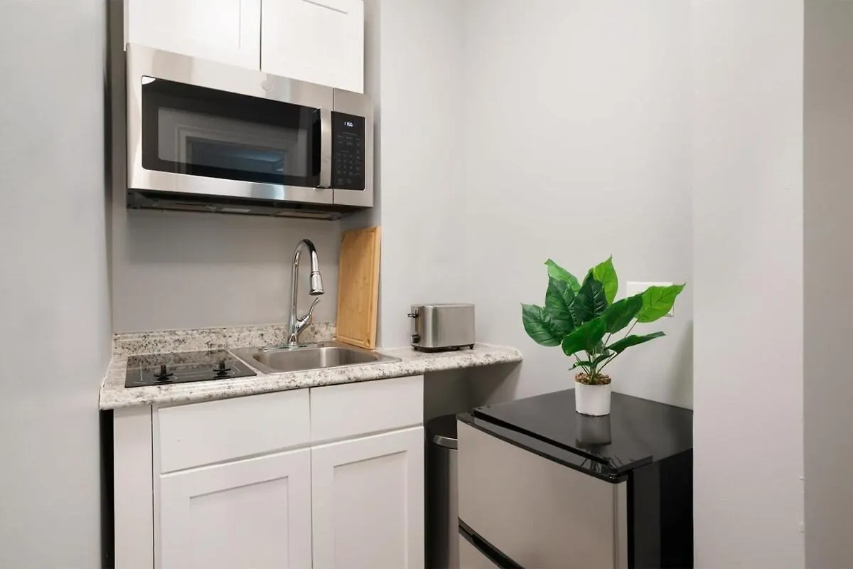 73-201 New 1Br1Bth Uws Doorman Gym Apartment New York United States